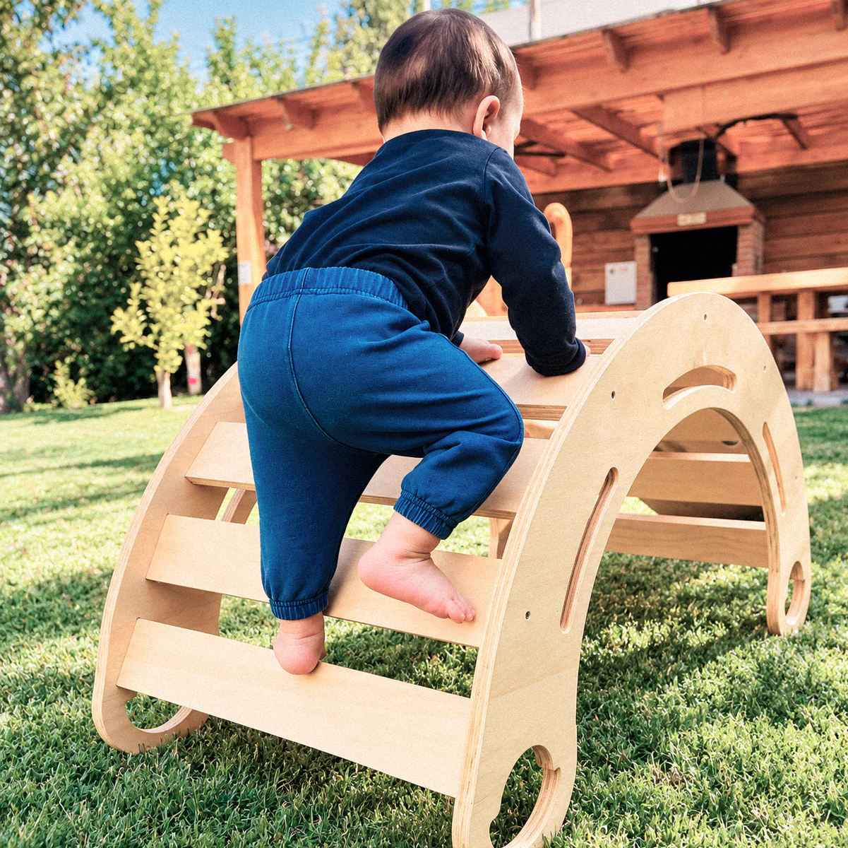 Balancín Pikler de Madera con Rampa 2 en 1 – Modelo Huemul - Imagen 3